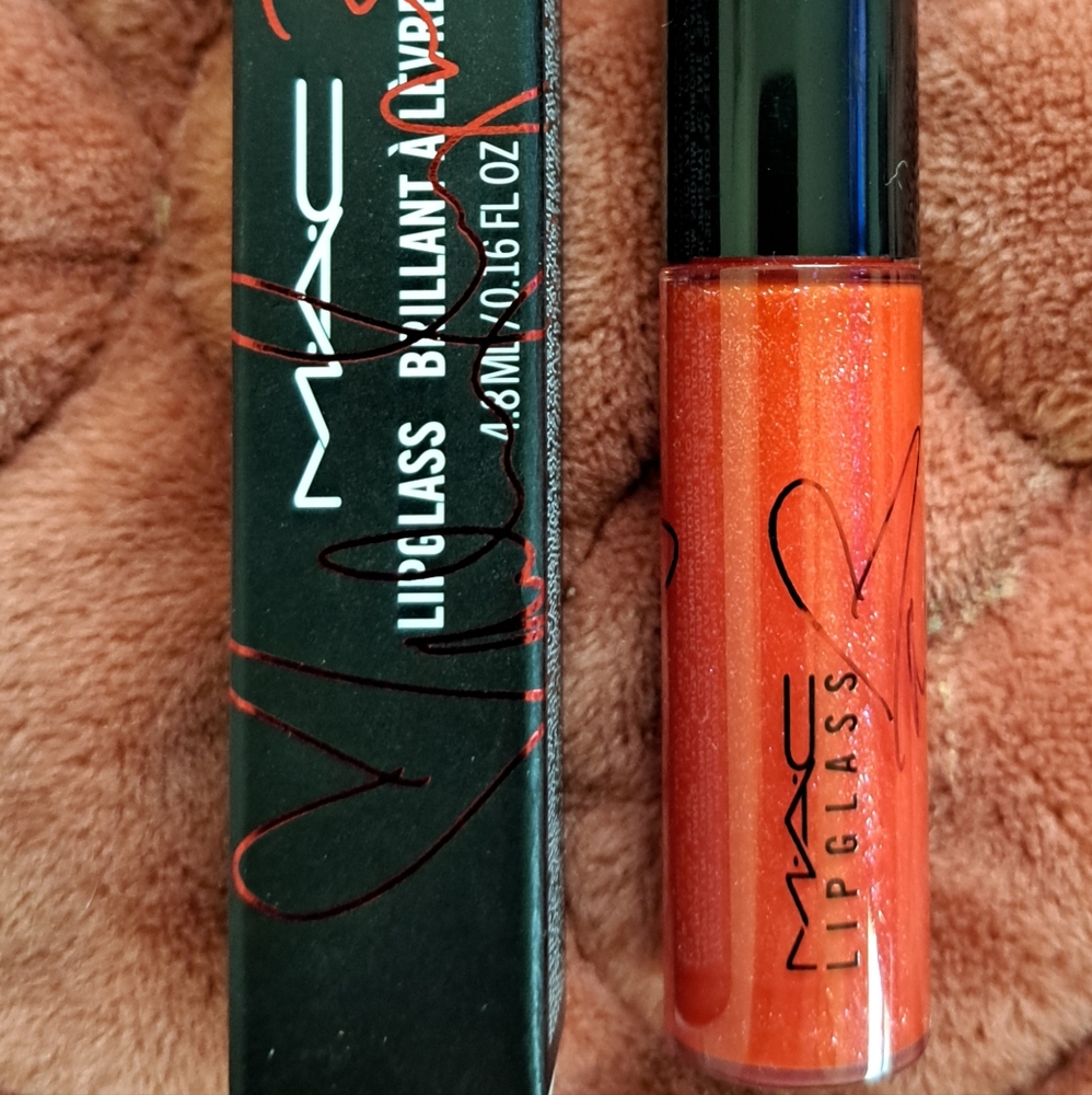 MAC Lipglass